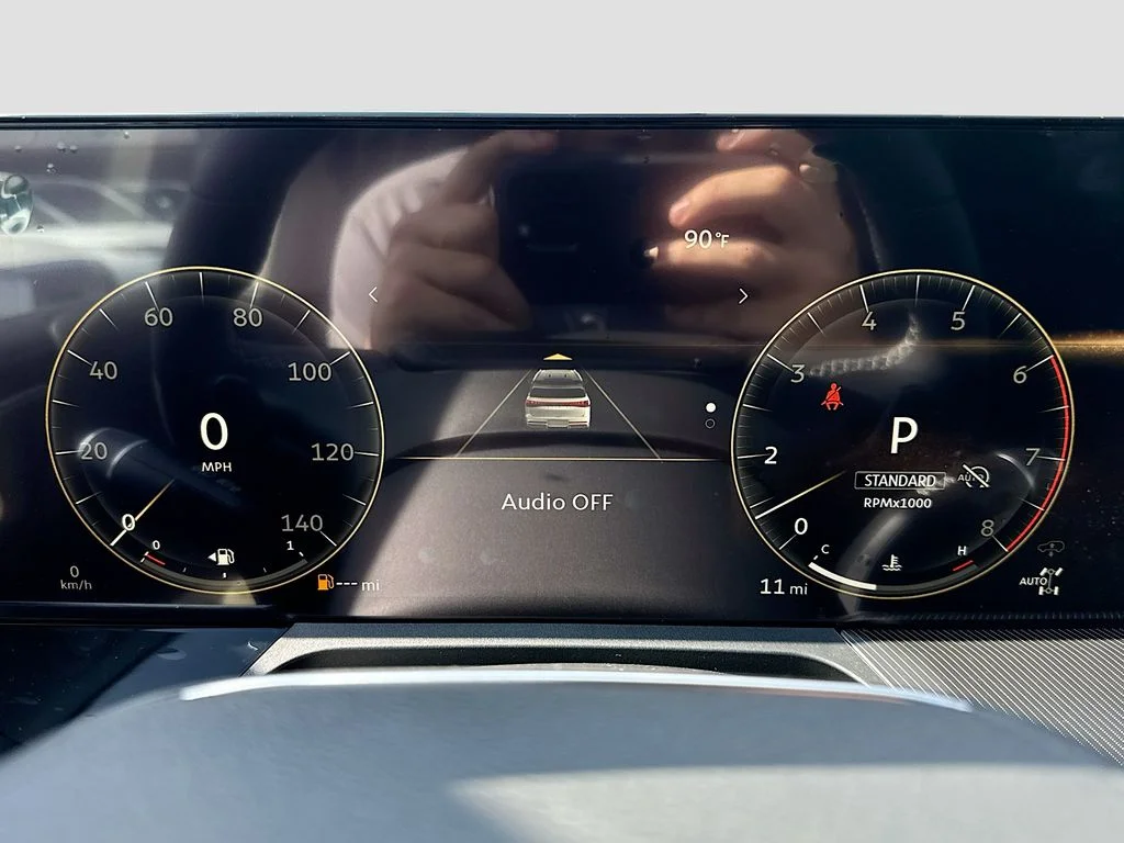 New 2027 DYNAMIC METAL INFINITI Luxe 4WD image 12