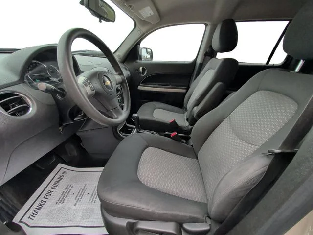 2009 Chevrolet HHR LS - Photo 9