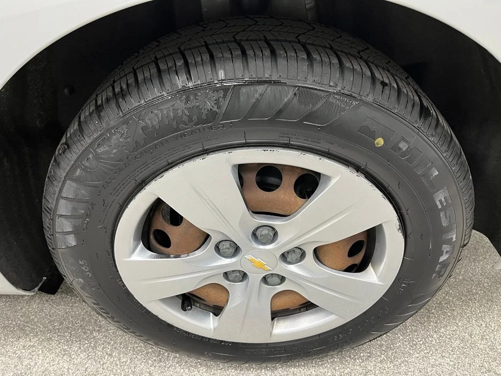 Used 2018 Silver Chevrolet LS image 16