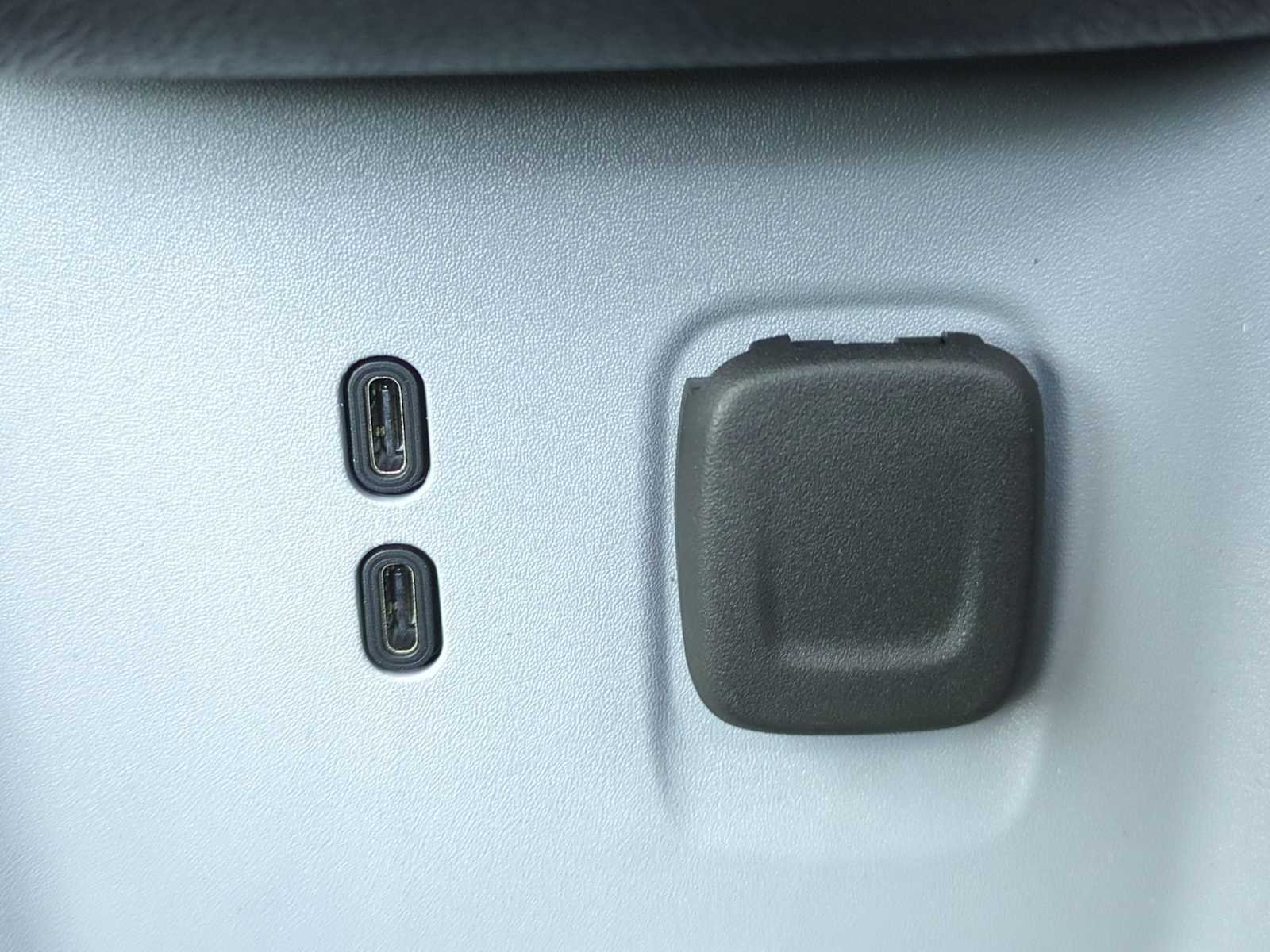 2027 Chevrolet Bolt LT - Photo 21
