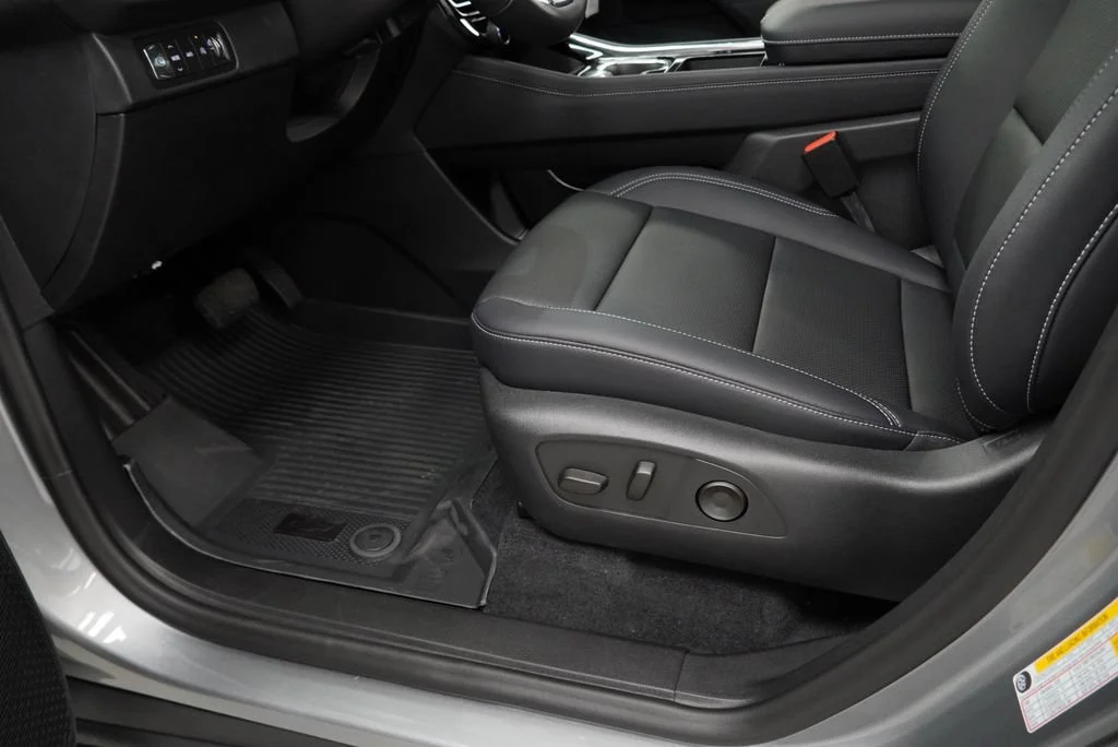 2026 Chevrolet Traverse LT - Photo 23
