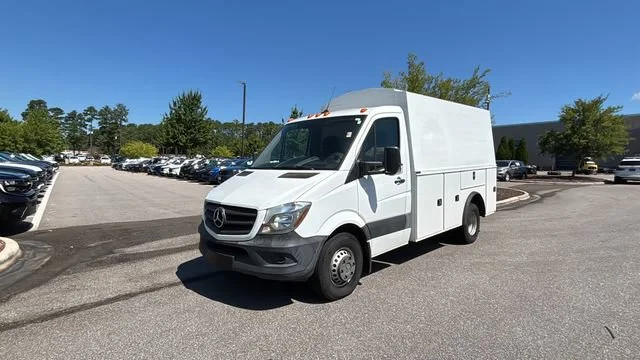 Used 2018 White Mercedes-Benz NA image 9
