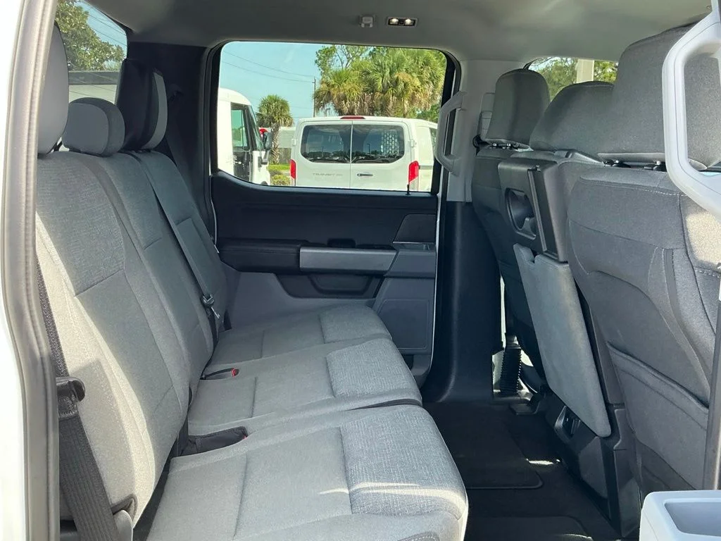 Used 2024  Ford XLT image 24