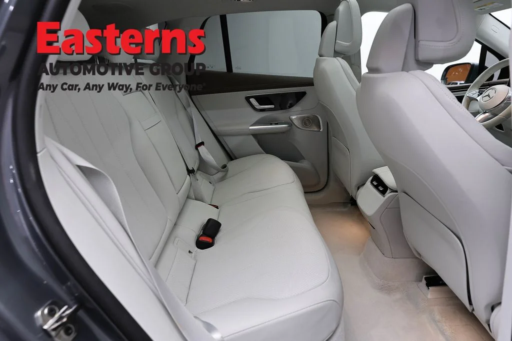 Used 2023 Gray Mercedes-Benz 350+ SUV image 22