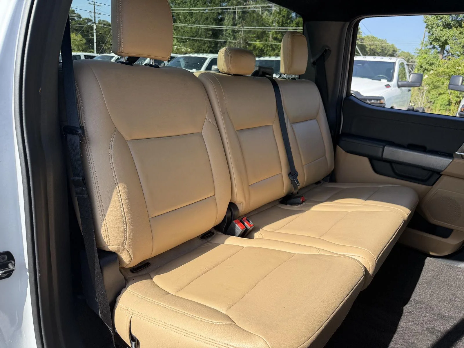 Used 2021 Space White Ford XLT image 19