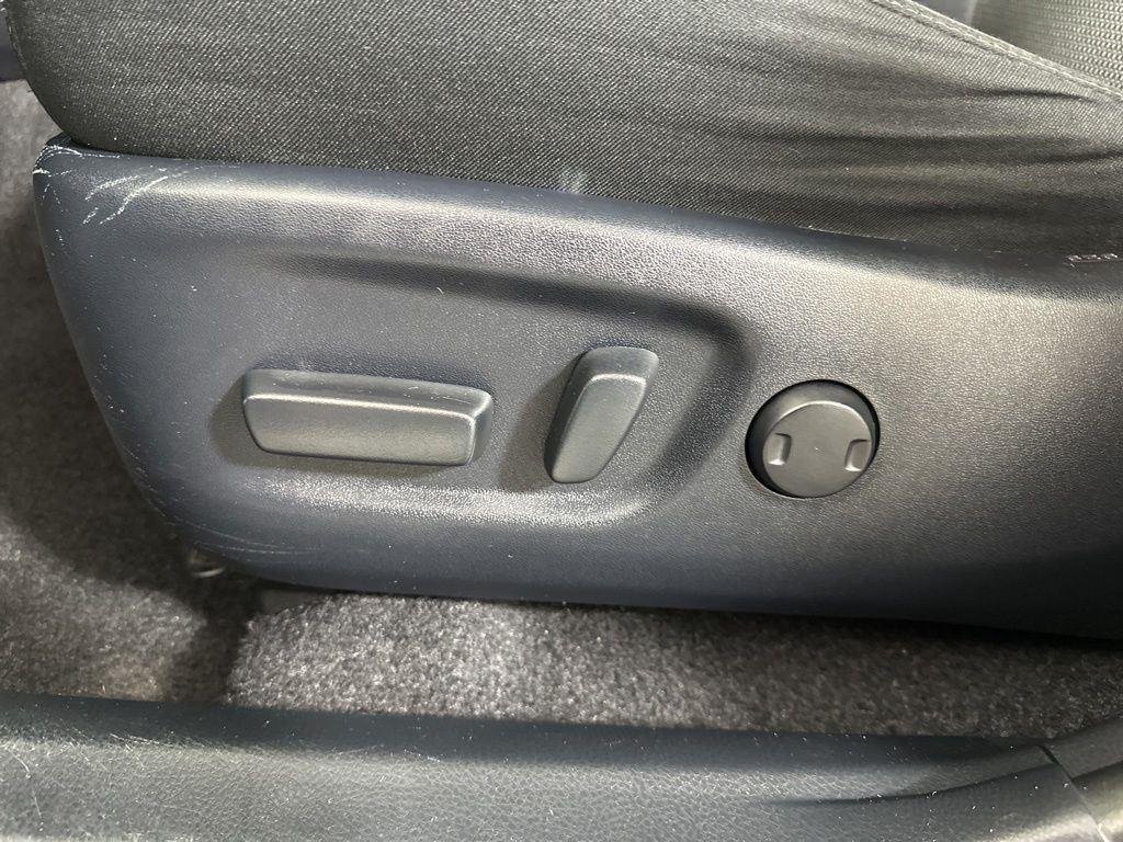 Used 2018 Aqua Toyota XLE image 15