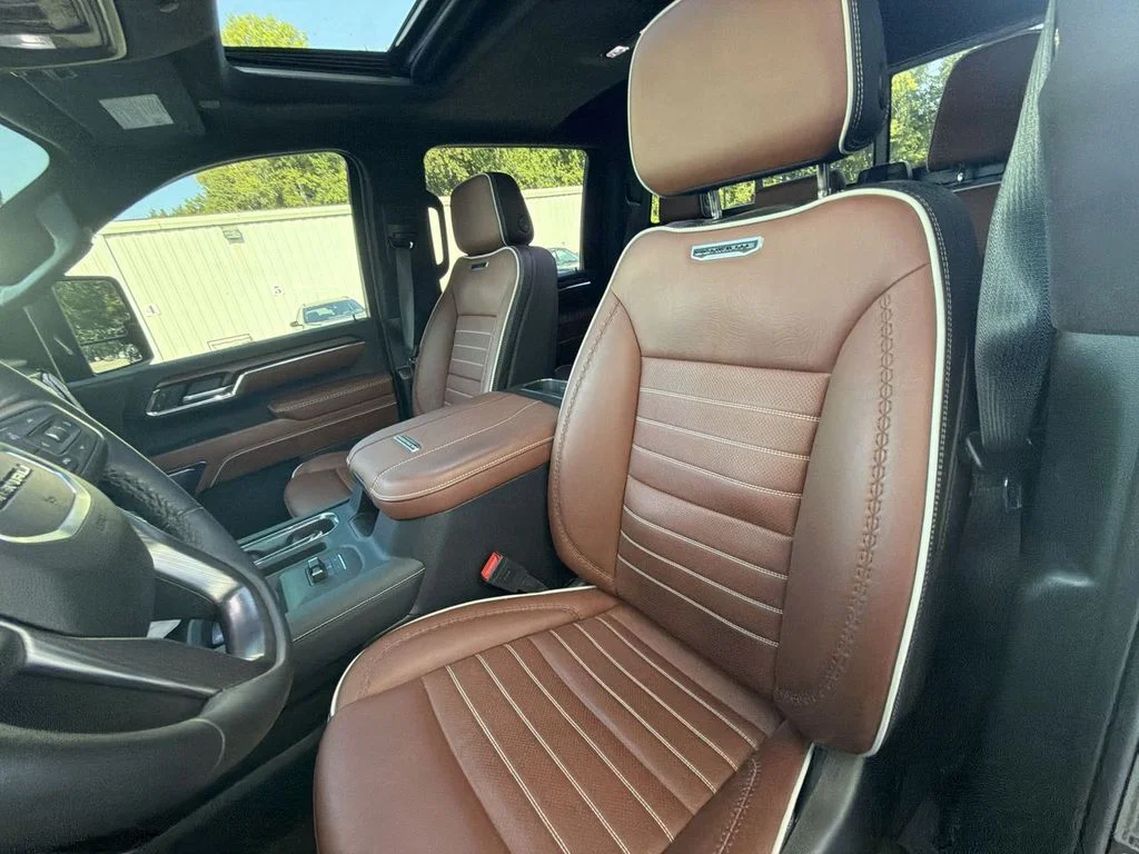 Used 2024 Black GMC Denali Ultimate image 19