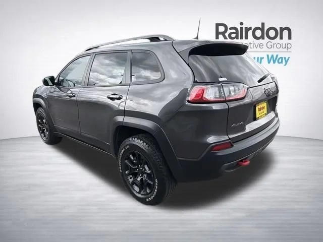 Used 2021 Granite Crystal Metallic Clearcoat Jeep Trailhawk image 5