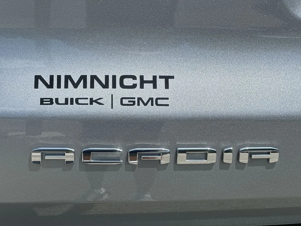 Certified Used 2024 Sterling Metallic GMC FWD Elevation image 30