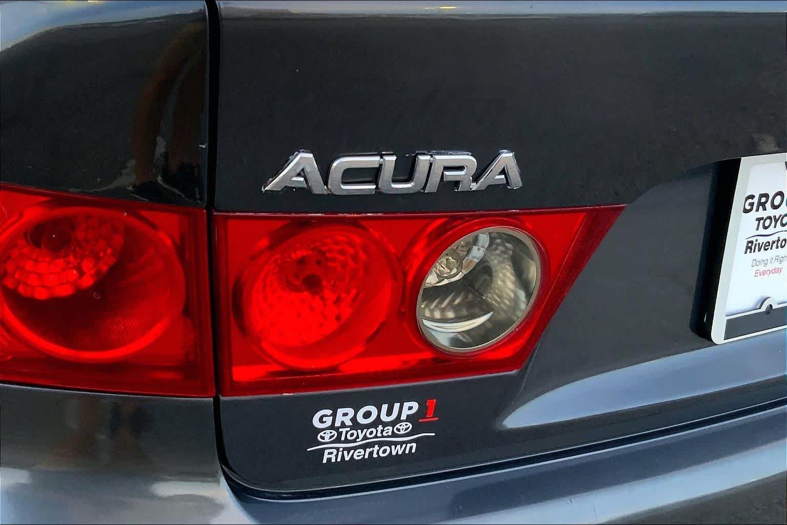 Used 2008 Carbon Gray Pearl Acura  image 26