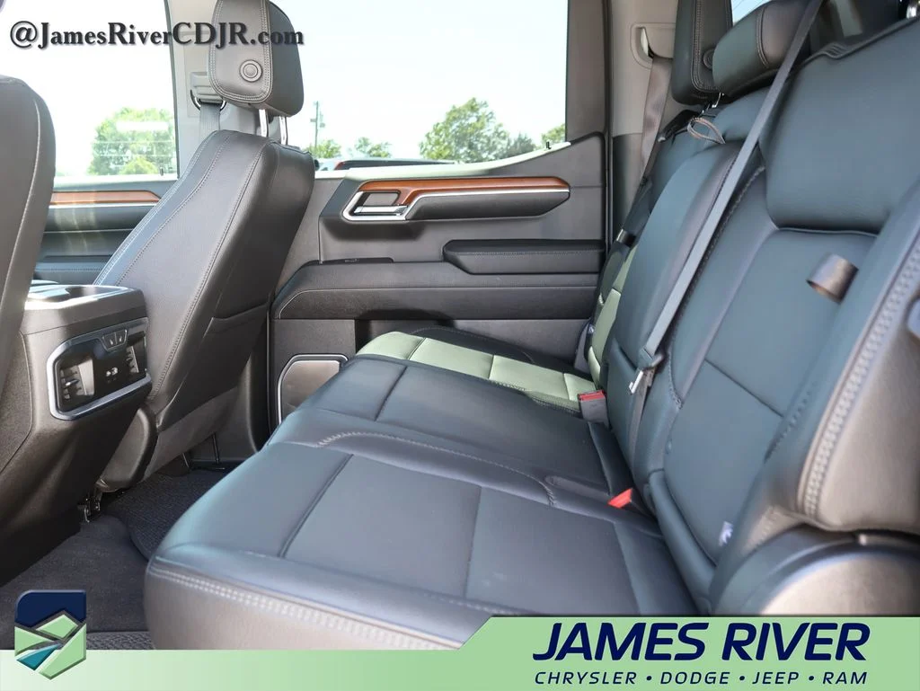 Used 2023 Black GMC Denali image 17