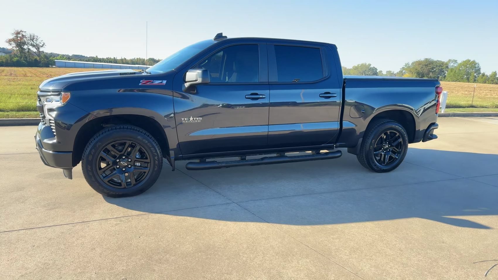 Used 2022 Dark Ash Metallic Chevrolet RST image 5