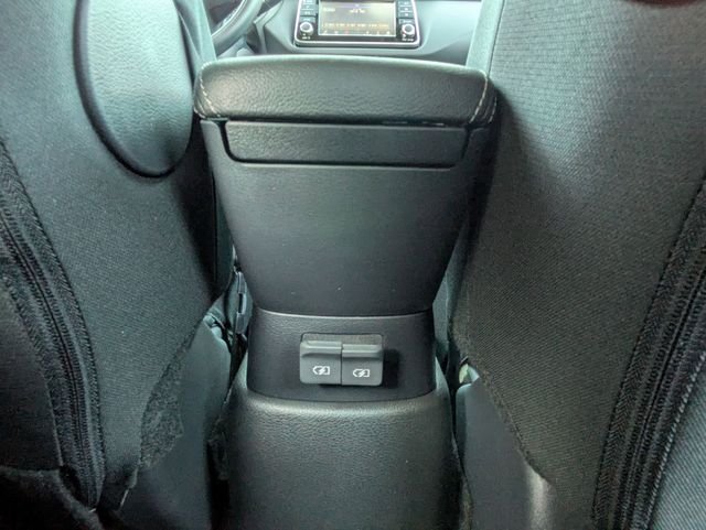 2025 Nissan KICKS PLAY Base - Photo 25