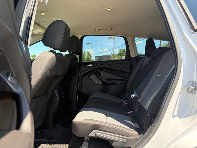 Used 2014 Oxford White Ford SE image 13