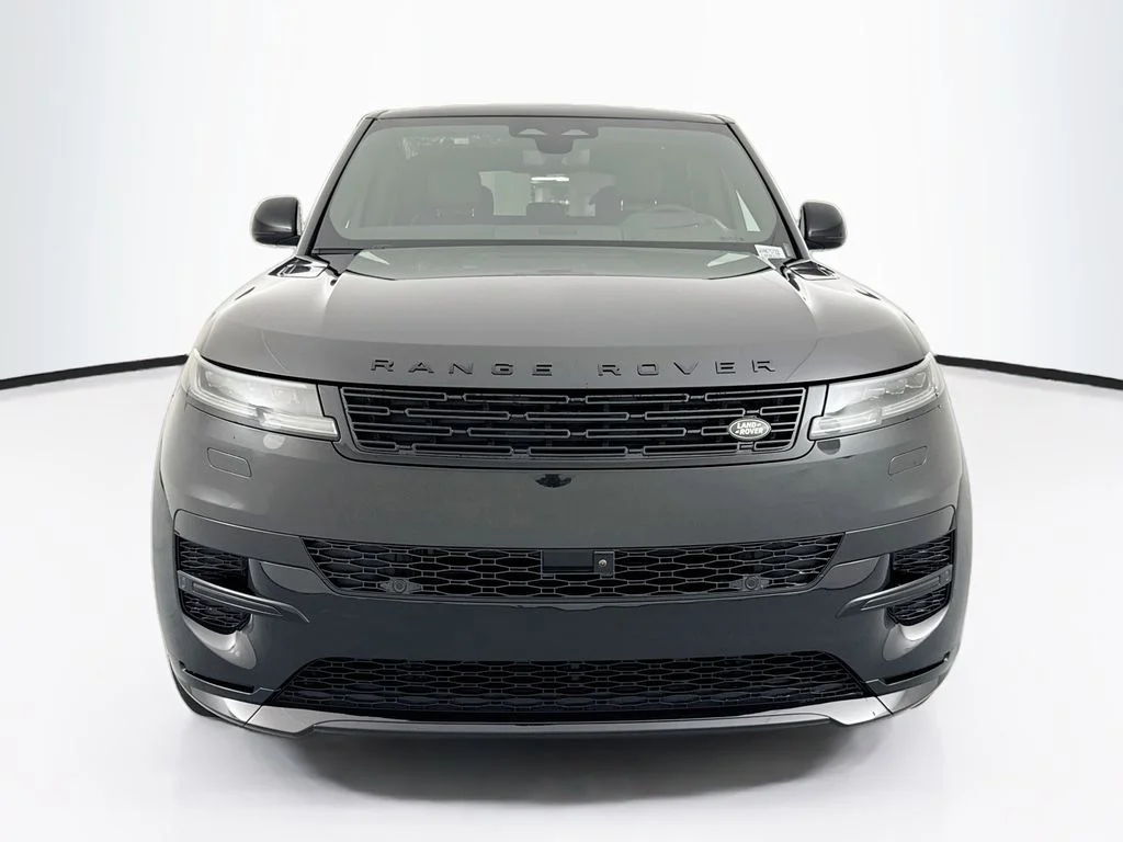 New 2027 Santorini Black Land Rover Dynamic SE image 2