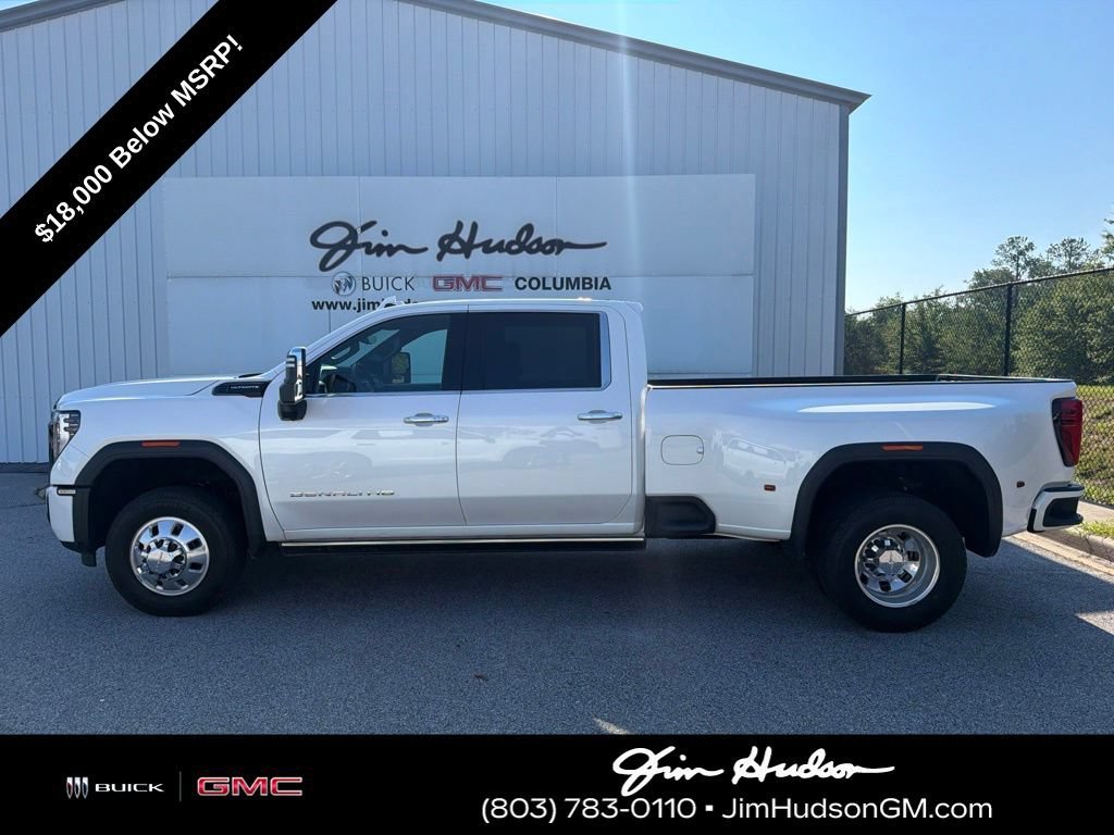 Used 2025 White Frost Tricoat GMC Denali Ultimate DRW image 2