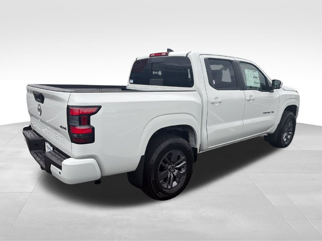New 2027 White Nissan SV image 5