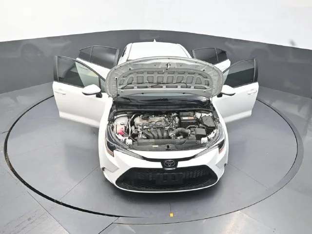 Used 2021 White Toyota LE image 40