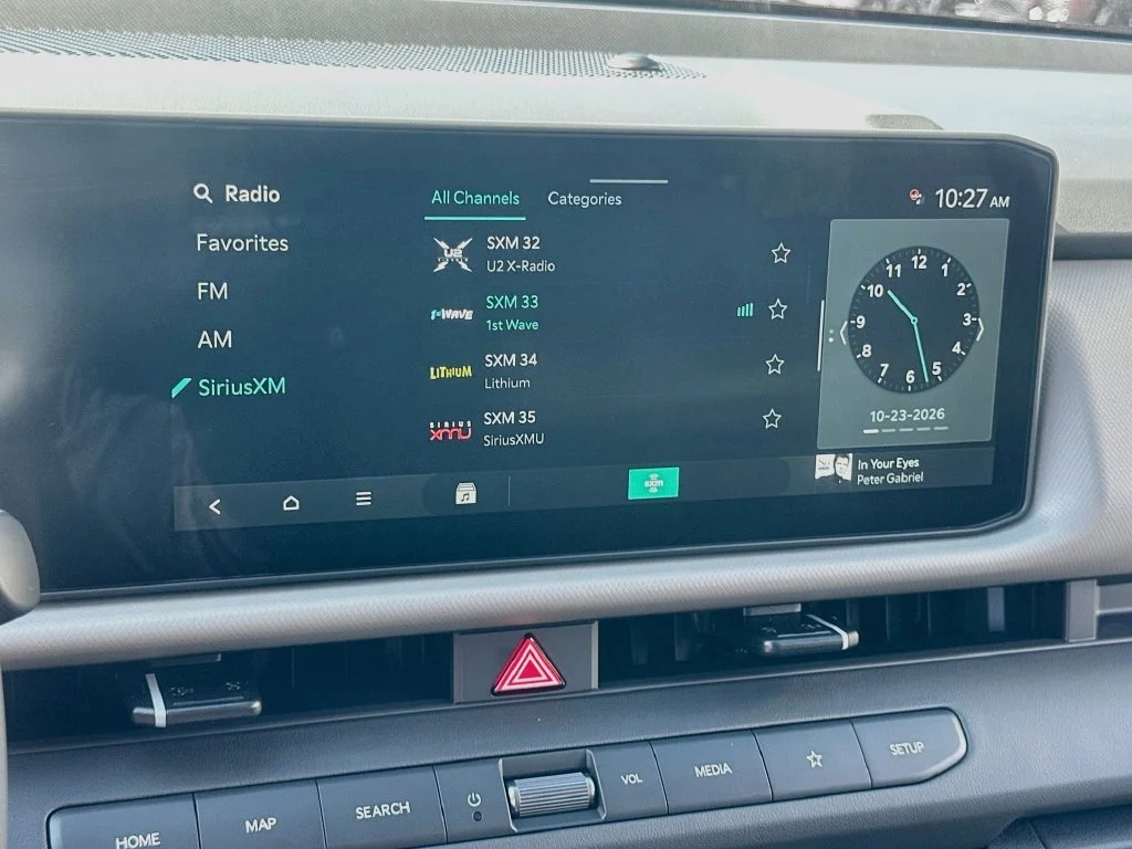 New 2027 Iceberg Green Kia S image 14