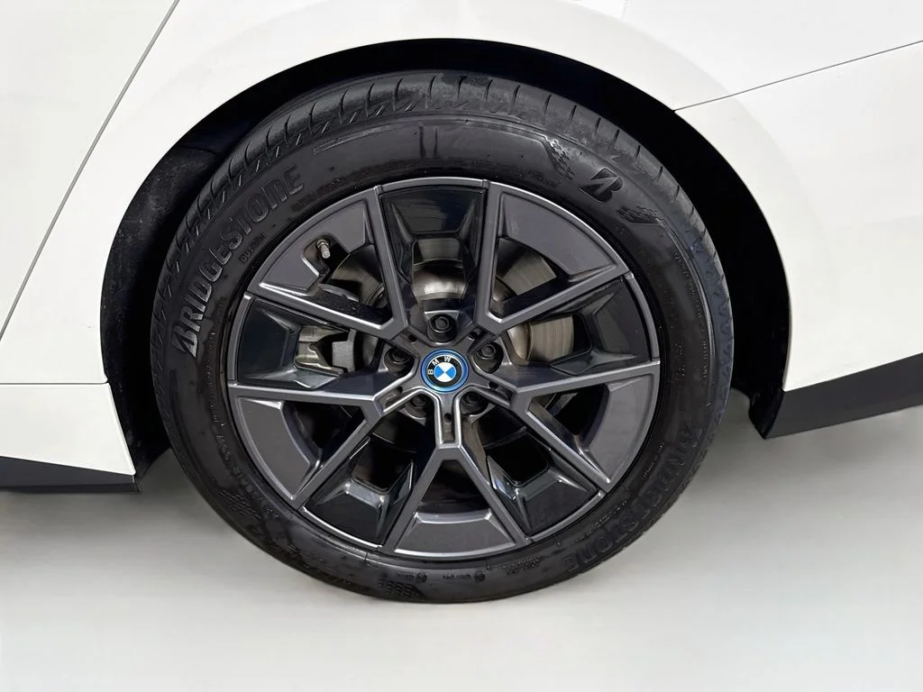 Used 2023 White BMW eDrive40 image 32