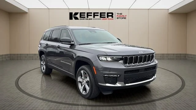 New 2025 Gray Jeep Limited image 8