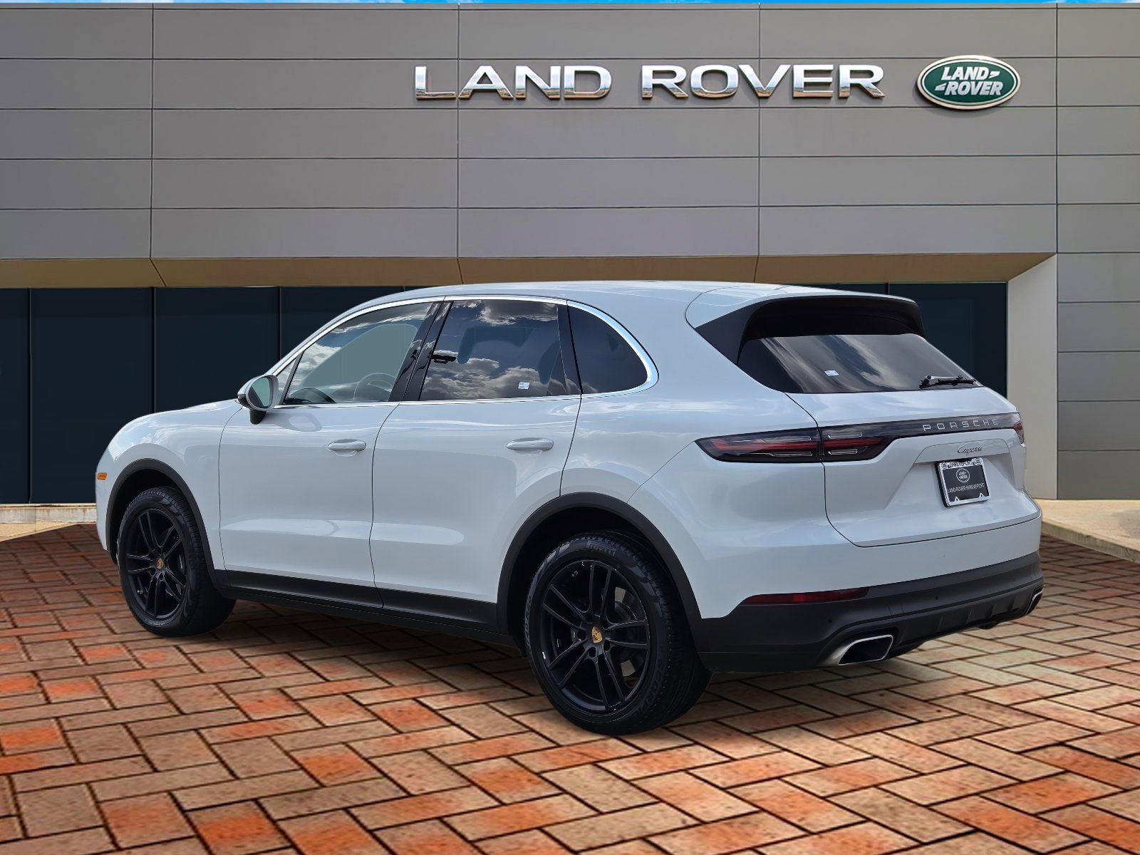 Used 2020 White Porsche Base image 6