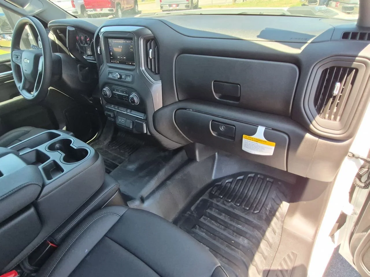 New 2025 Summit White Chevrolet Work Truck image 27