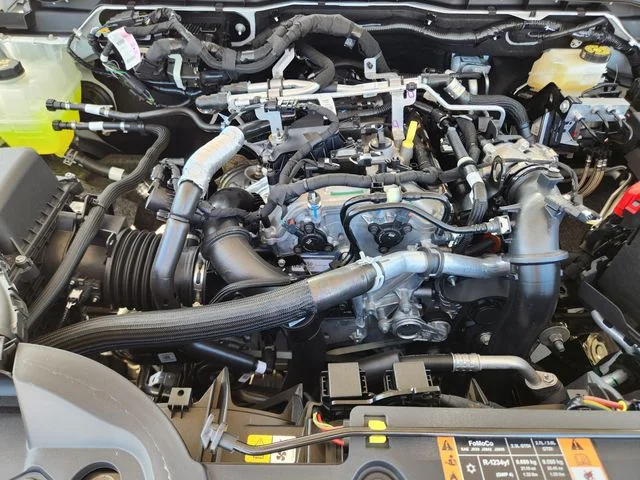 New 2026 Oxford White Ford XL image 33