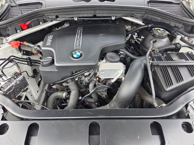 Used 2017 White BMW sDrive28i image 29