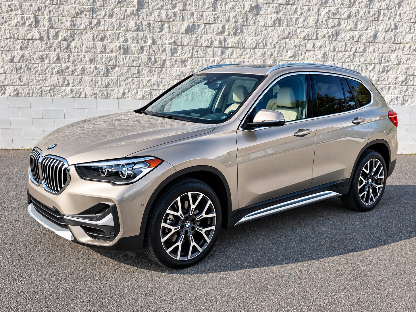 2021 BMW X1 28i