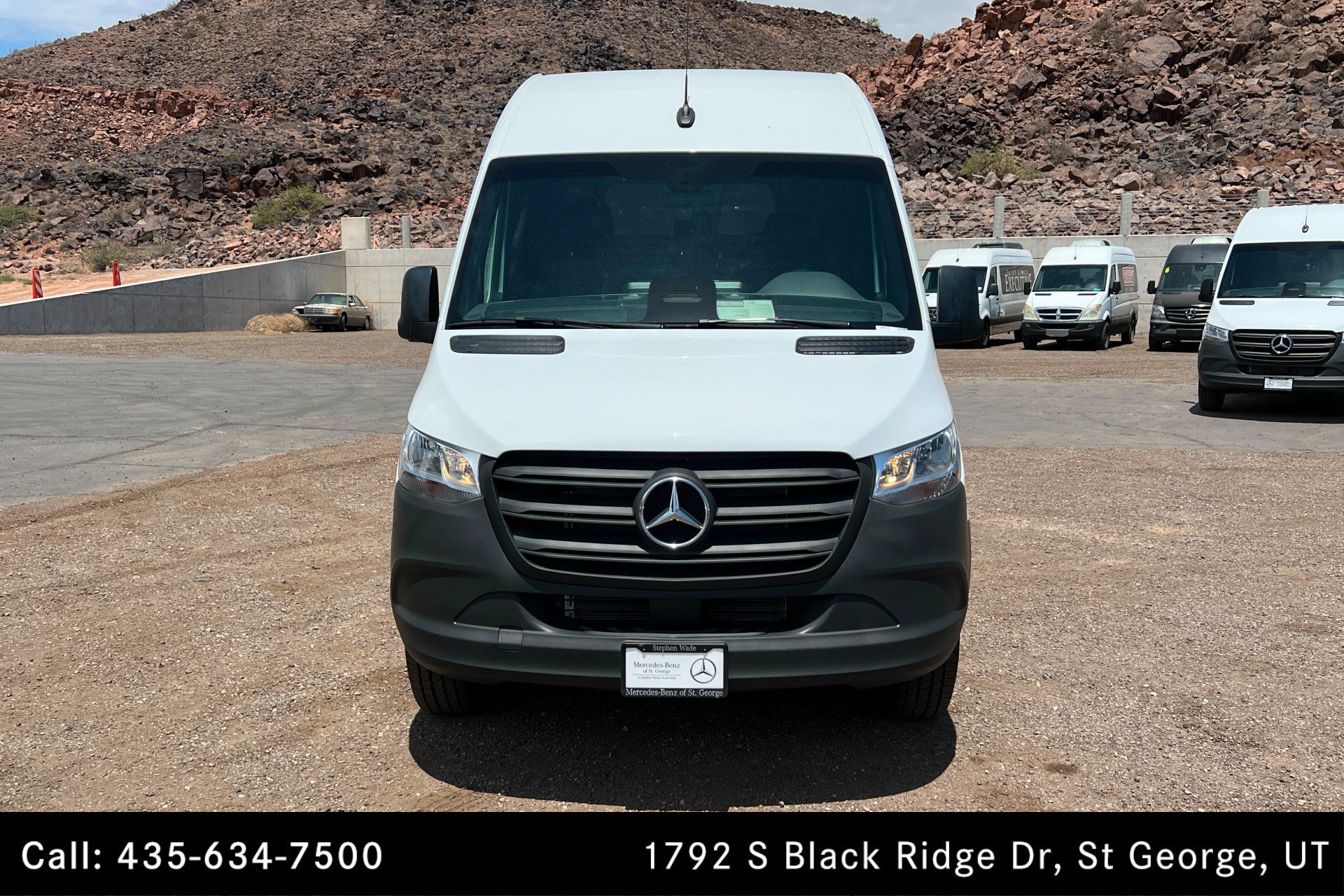 Used 2026 Arctic White Mercedes-Benz  image 9