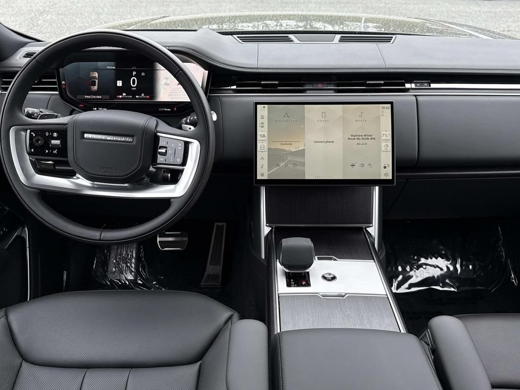 New 2026 Amethyst Grey Purple in Gloss finish Land Rover SE 7 Seats image 2