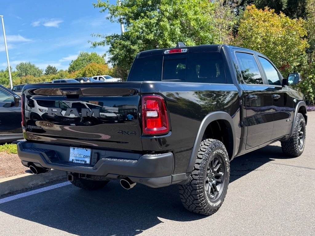 New 2026 Diamond Black Crystal Pearl-Coat Exterior Paint RAM Rebel image 7