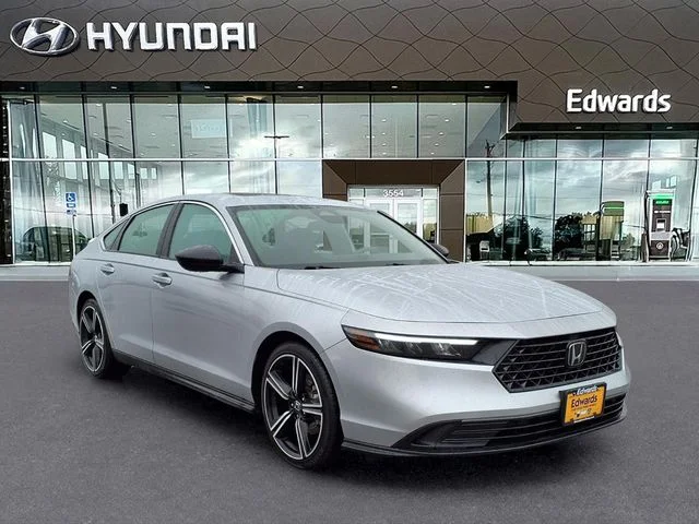 Used 2024 Silver Honda Sport image 11