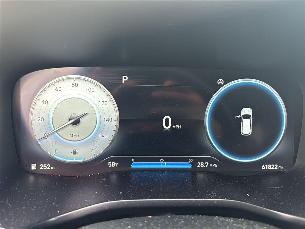 Used 2022 Quartz White Hyundai SEL image 13