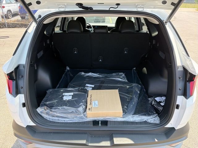 New 2026 White Hyundai SEL Plus AWD image 38