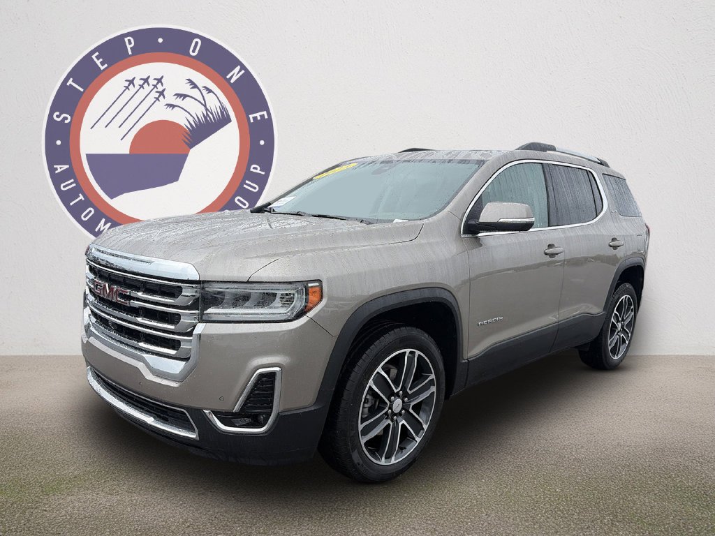 Certified Used 2023 Light Stone Metallic GMC SLT image 2