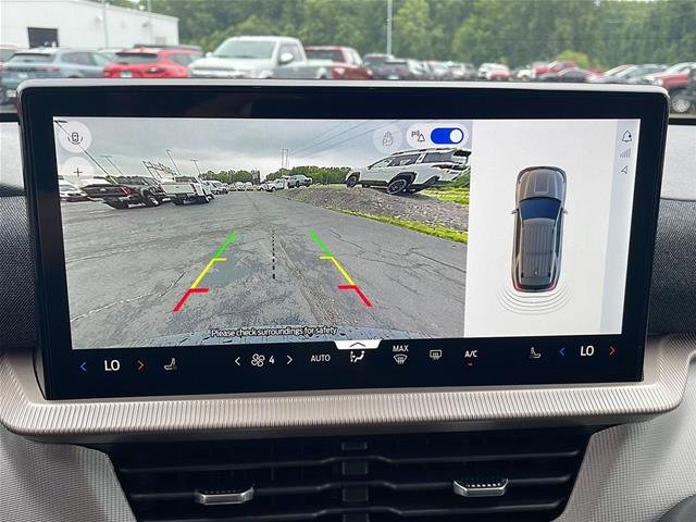 New 2026 Vapor Blue Metallic Ford Active image 54