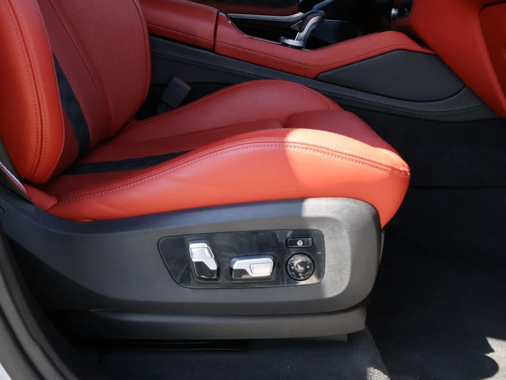 Used 2024 Alpine White BMW Competition image 11