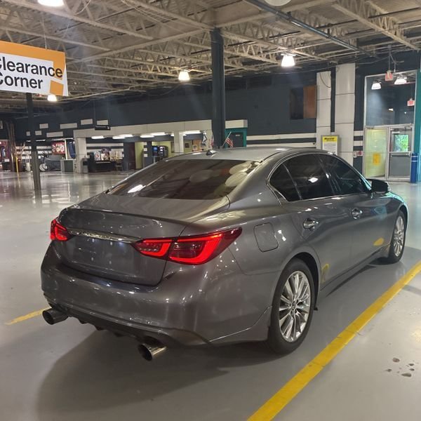 Used 2019 Graphite Shadow INFINITI 3.0t LUXE image 3