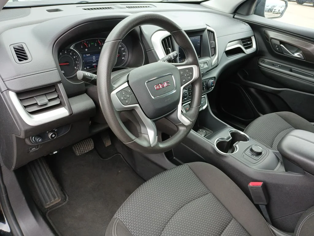 Used 2024 Black GMC SLE image 10