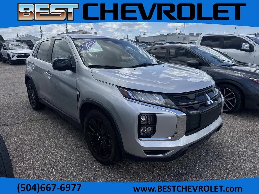 Used 2025 White Mitsubishi 2.0 LE image 1