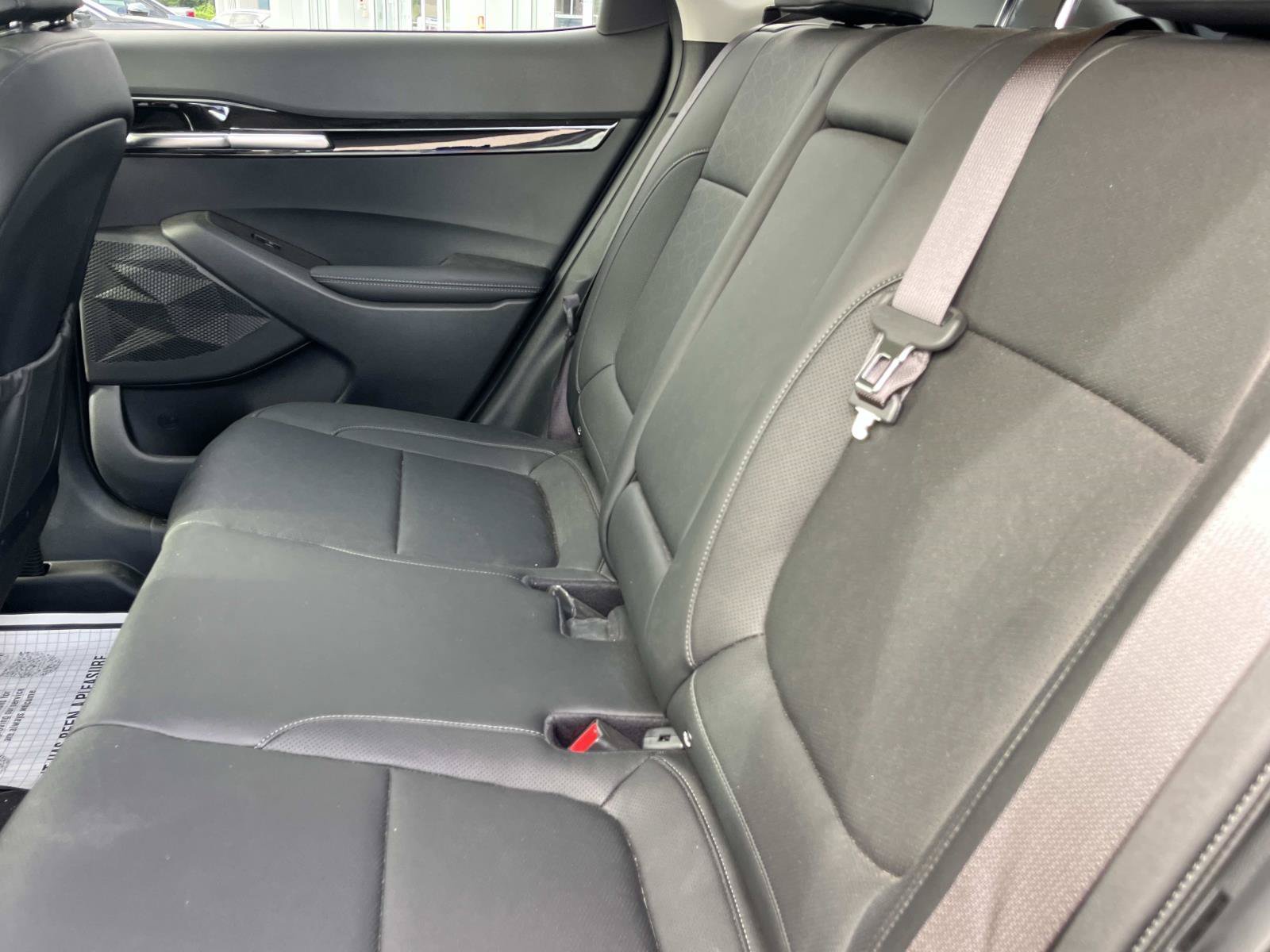 Used 2024 Fusion Black Kia EX image 19