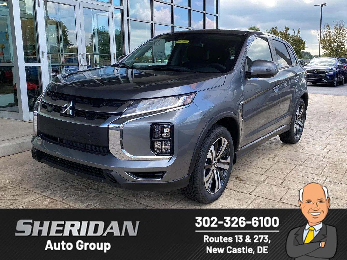New 2027 Mercury Gray Metallic Mitsubishi 2.0 SE AWC image 1