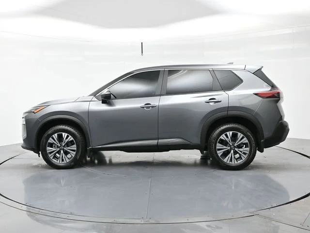 Used 2023 Gun Metallic Nissan SV image 4