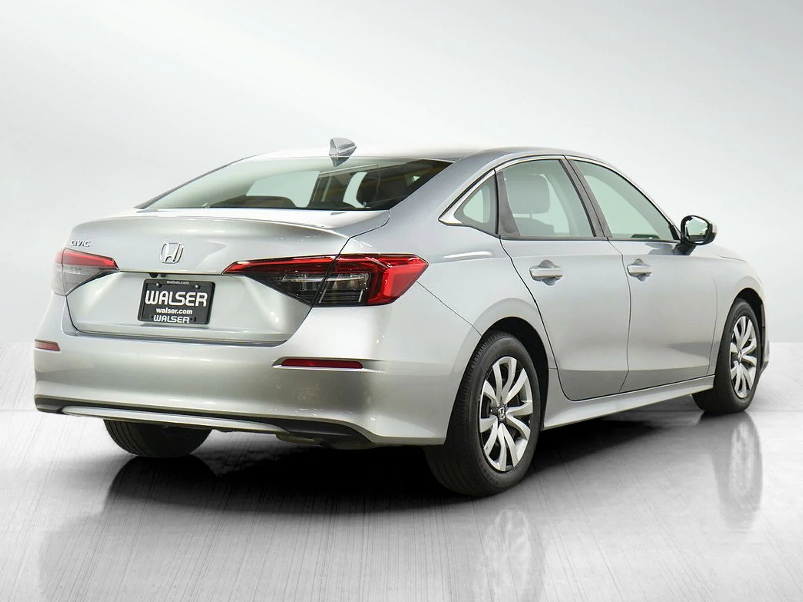Used 2023 Lunar Silver Metallic Honda 4D SEDAN 2.0L LX AUTO image 5