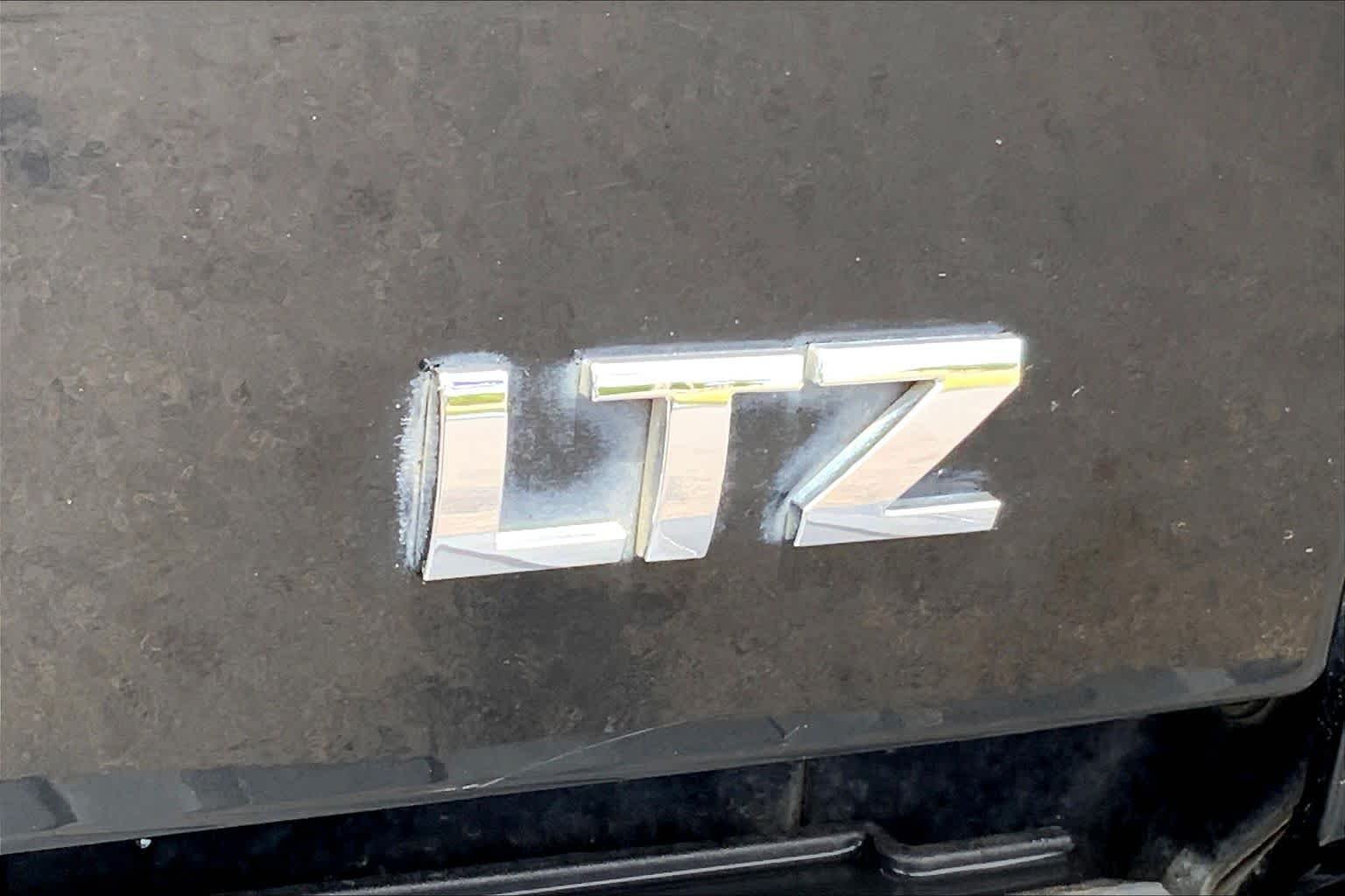 Used 2017 Black Chevrolet LTZ image 10