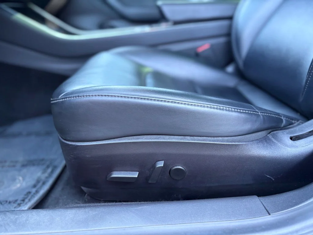 Used 2019 Black Tesla Performance image 16