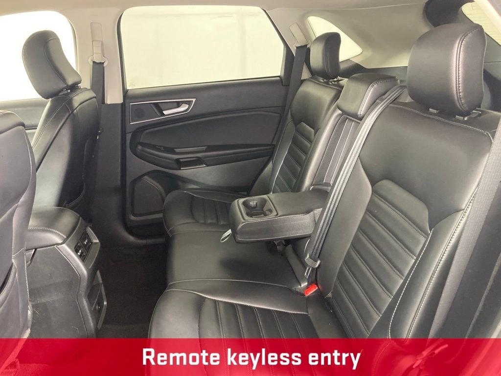 Used 2024 Gray Ford SEL image 16