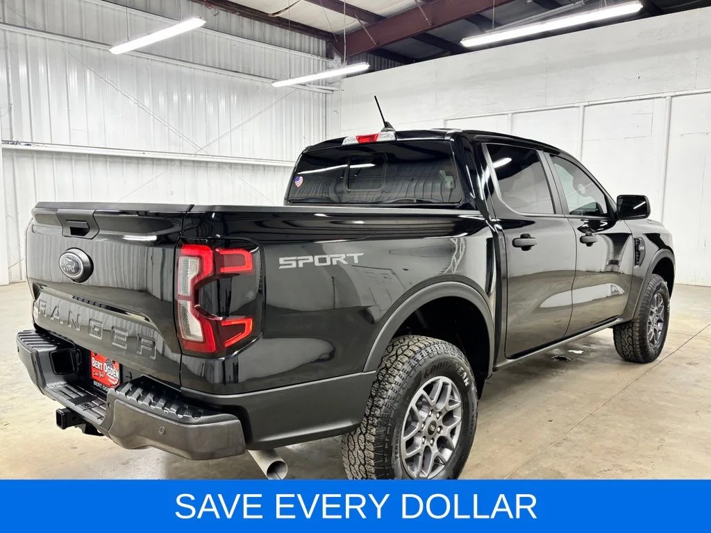 Used 2025 Black Ford XLT image 7